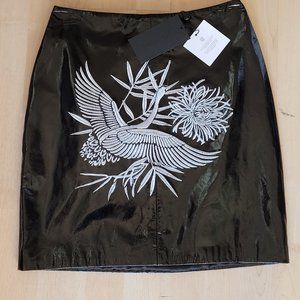 Jaggar Black Patent Leather Skirt Embroidered Front Size S NEW